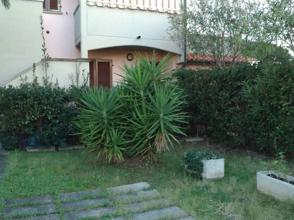 Appartamento a Rosignano marittimo in Via Monte Falterona, 5 - Foto 2
