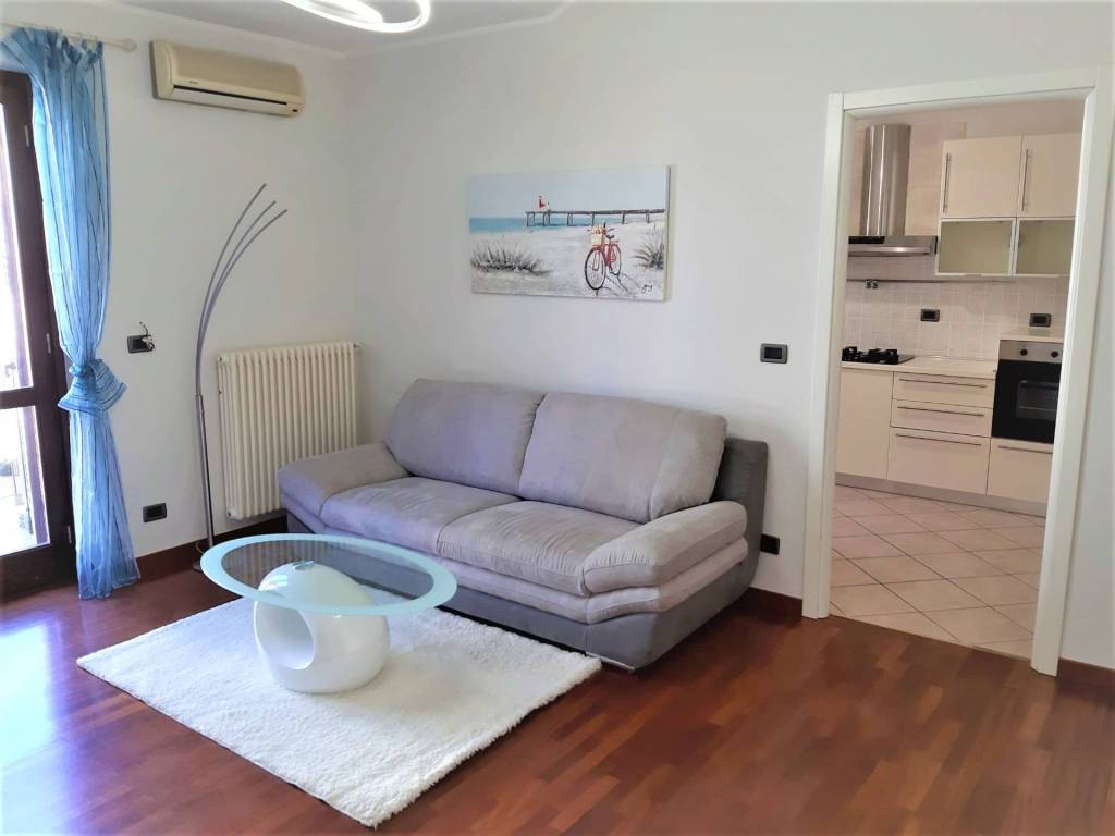 Appartamento a Chieri in Via Padre Reginaldo Giuliani - Foto 2