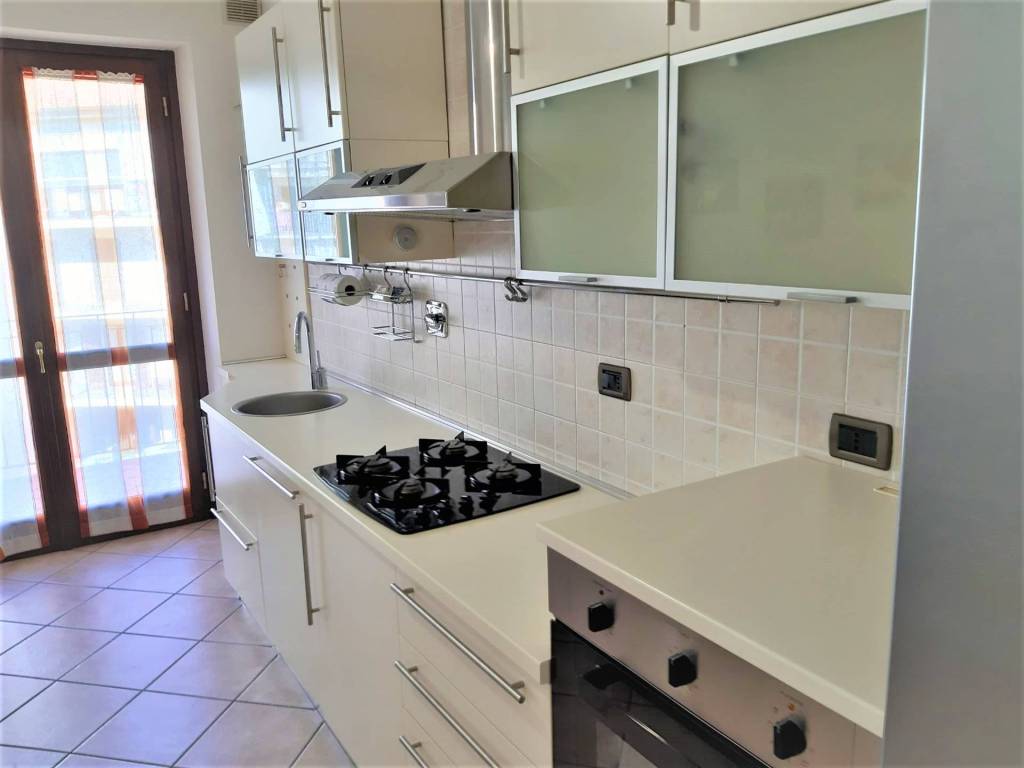 Appartamento a Chieri in Via Padre Reginaldo Giuliani - Foto 4