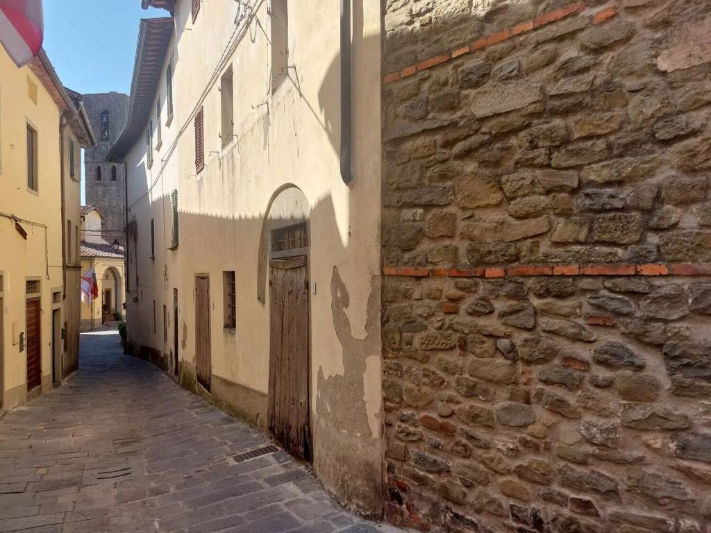 Rustico / casale a Massa e cozzile in Piazza Giacomo Matteotti - Foto 4