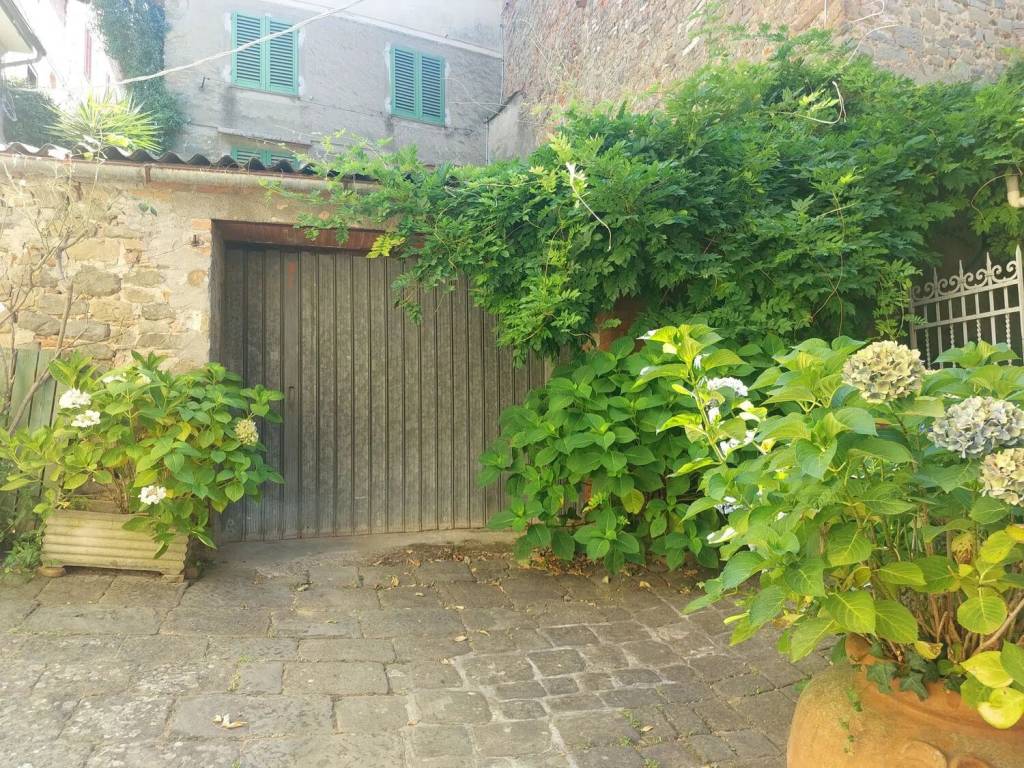 Rustico / casale a Massa e cozzile in Piazza Giacomo Matteotti - Foto 5