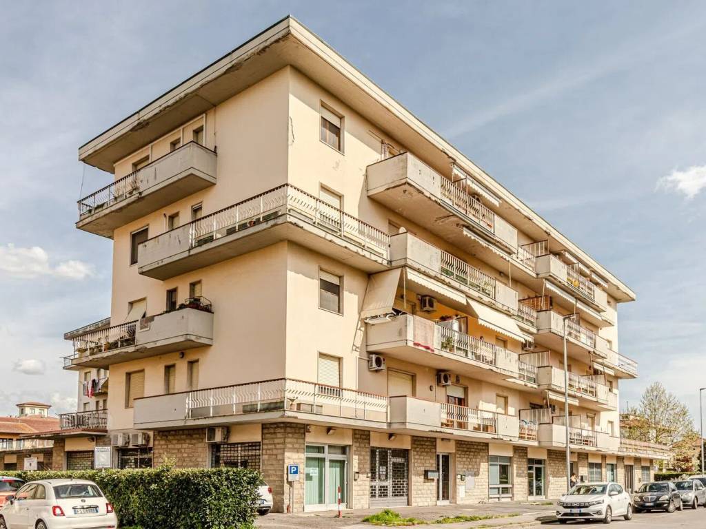 Immobile a Santa croce sull'arno in Via Ho Chi Min No Number - Foto 3