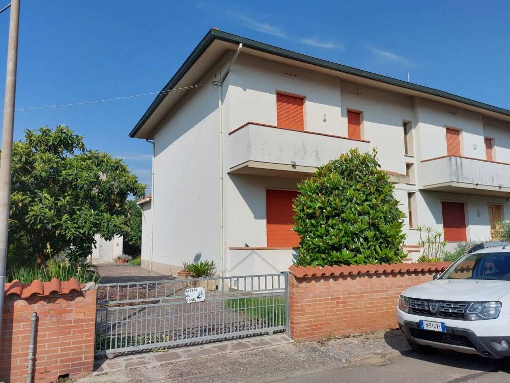 Villa a Santa croce sull'arno in Via Benedetto Croce No Number - Foto 3