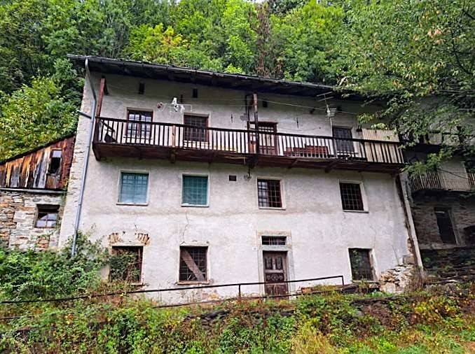 Villa a Fontainemore in località Pariassa - Foto 2