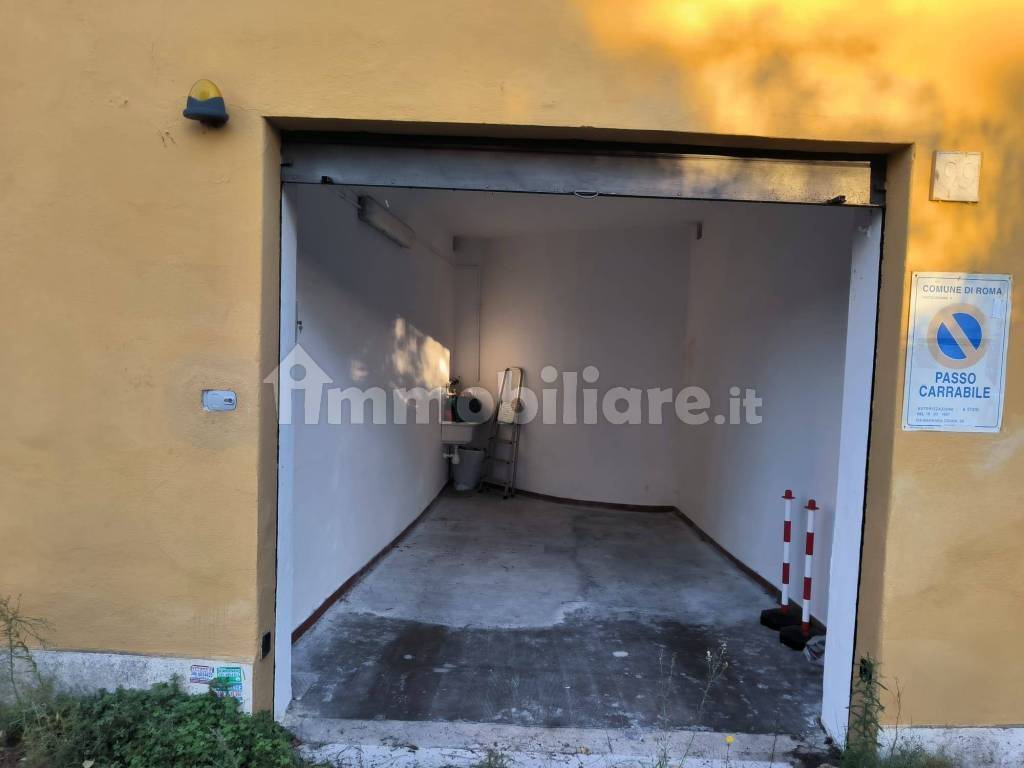 Box / garage a Roma in Via Barnaba Oriani, 99 - Foto 4