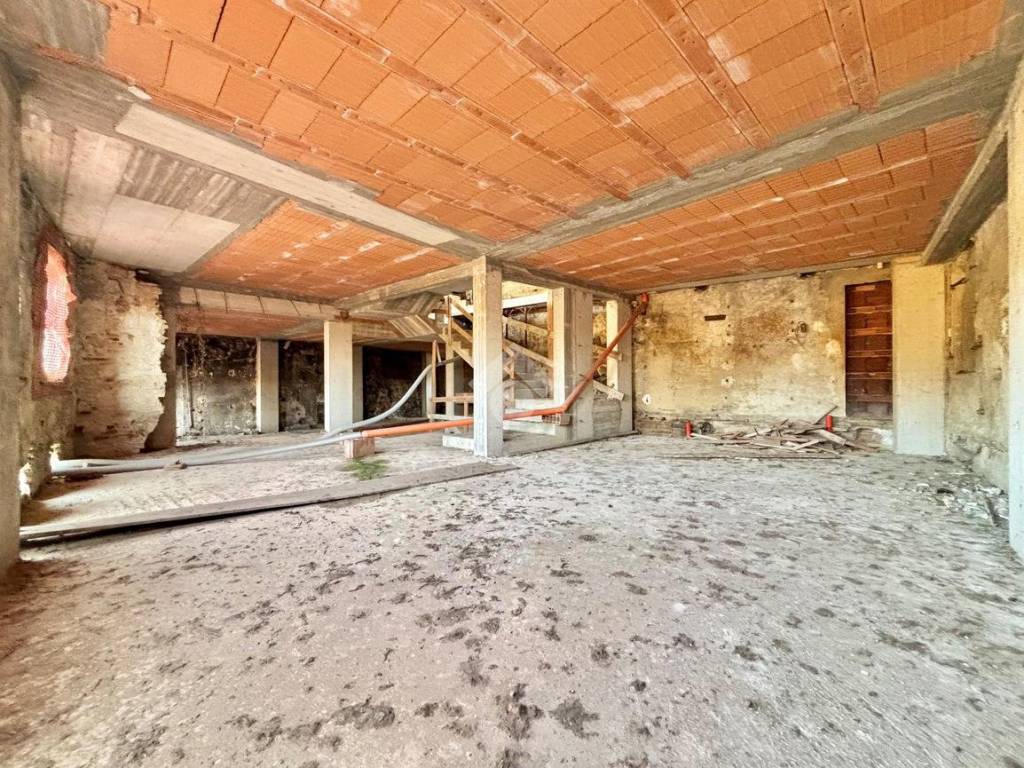 Palazzo / stabile a Montelupo fiorentino in Via Antonio Gramsci, 282 - Foto 5