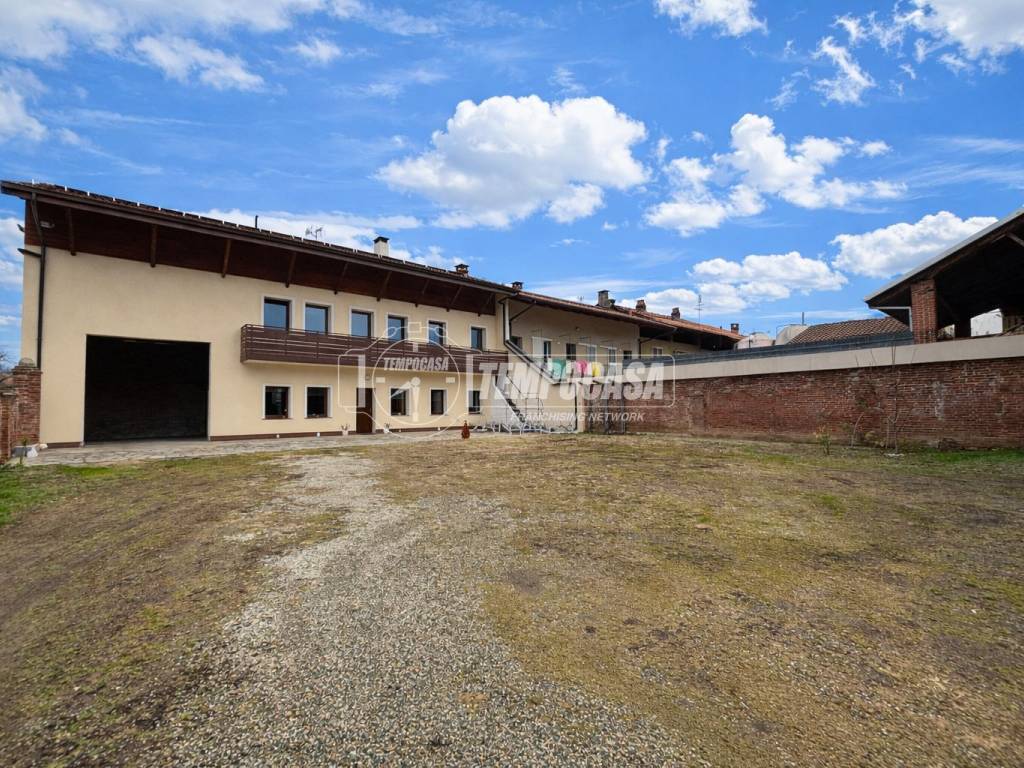 Casa indipendente a Foglizzo in Via Camillo Benso Conte di Cavour - Foto 2