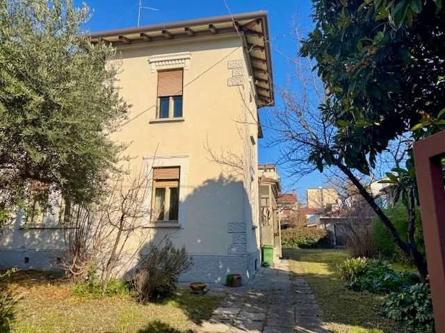Villa a Monfalcone in Viale Verdi , 94 - Foto 2