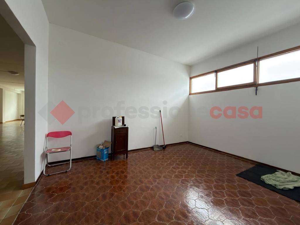 Immobile a Arezzo in VIA G. TONIOLO - Foto 4