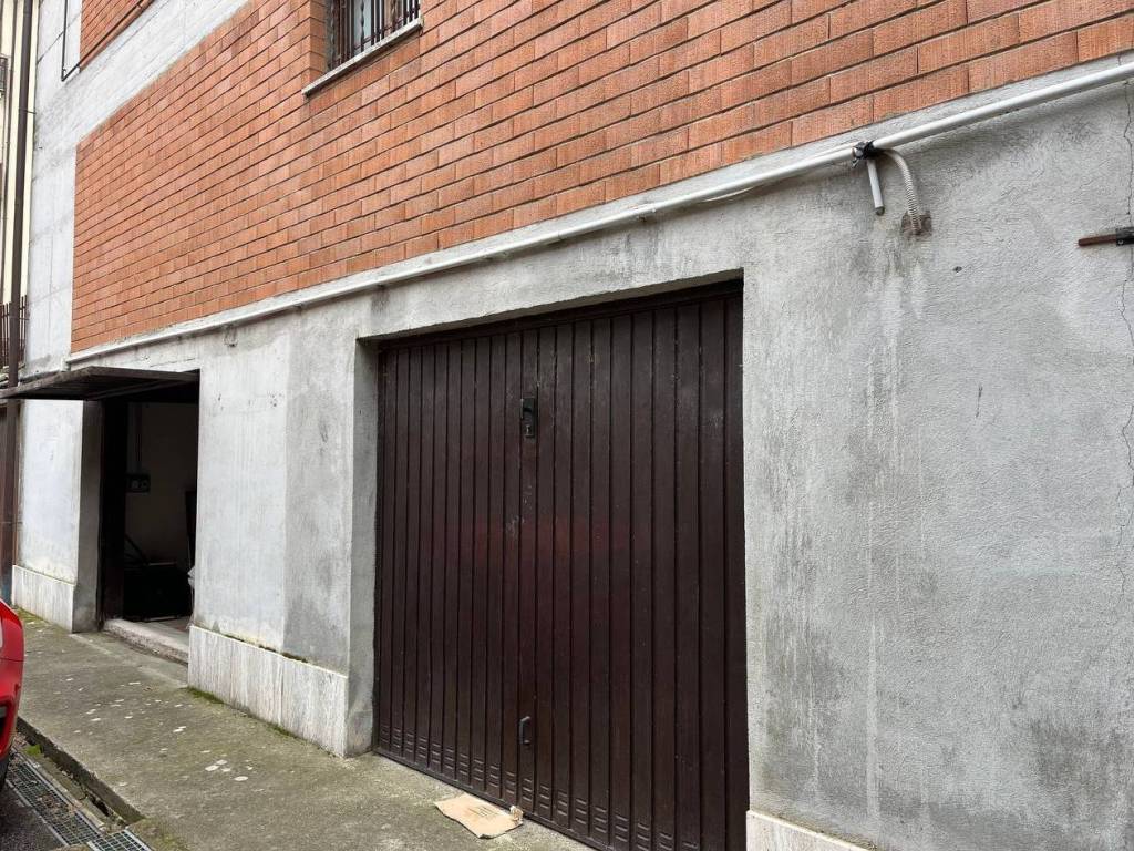 Box / garage a Castiglione del lago in Via Roma, 152 - Foto 2