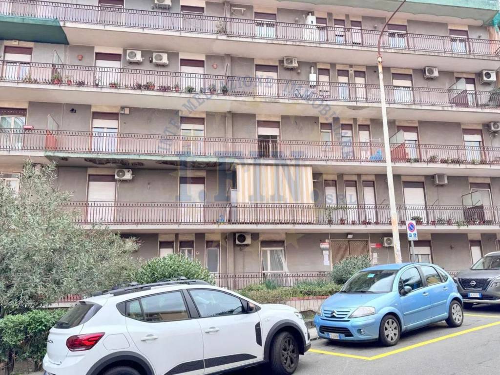 Appartamento a Gravina di catania in Via Luigi Sturzo - Foto 2