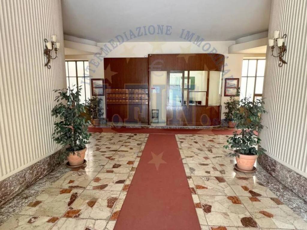 Appartamento a Catania in Viale Vittorio Veneto - Foto 2