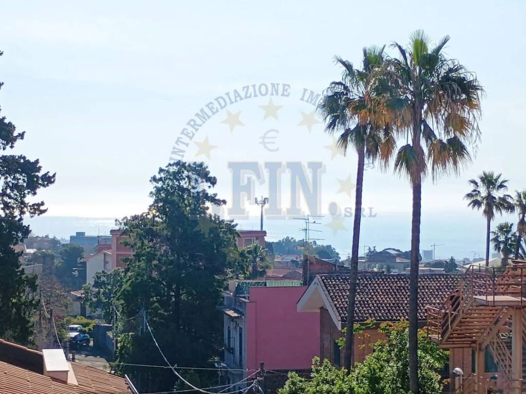 Appartamento a Catania in Via Del Castello, 1 B - Foto 2