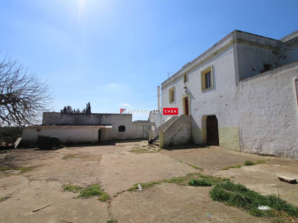 Rustico / casale a Crispiano in VIA PER MONTE MESOLA - Foto 3