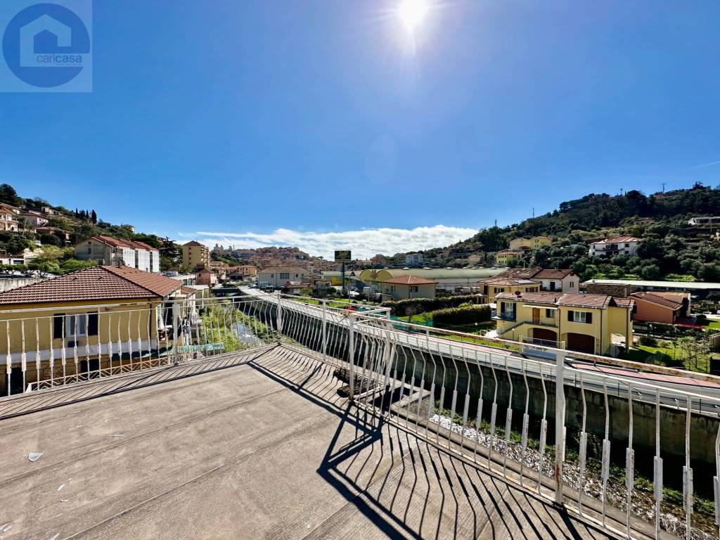 Villa a Imperia in via giuseppe airenti, 21 - Foto 2