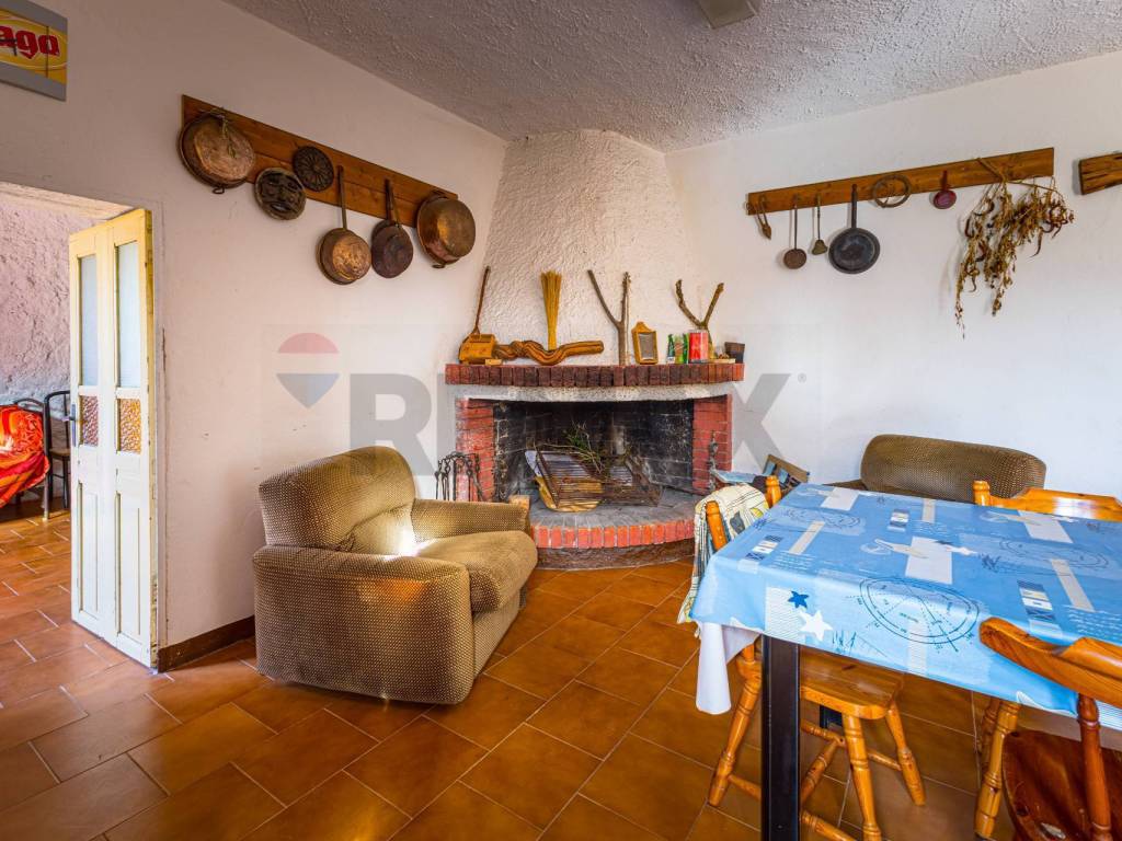 Casa indipendente a Sassari in S. V. Li Curuneddi Tronco A - Foto 4