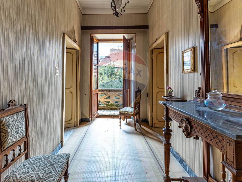 Casa indipendente a Ozieri in Piazza Francesco Ignazio Mannu, 2 - Foto 4