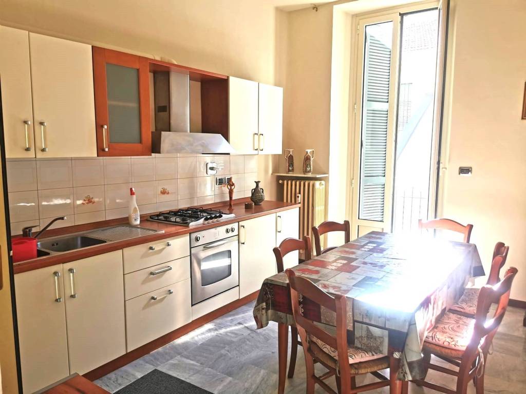 Appartamento a Asti in Via Montebruno - Foto 2
