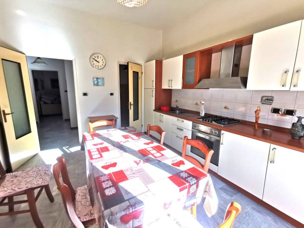 Appartamento a Asti in Via Montebruno - Foto 3