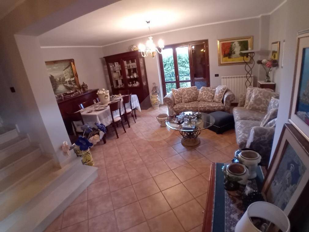 Villa a Mendicino - Foto 2