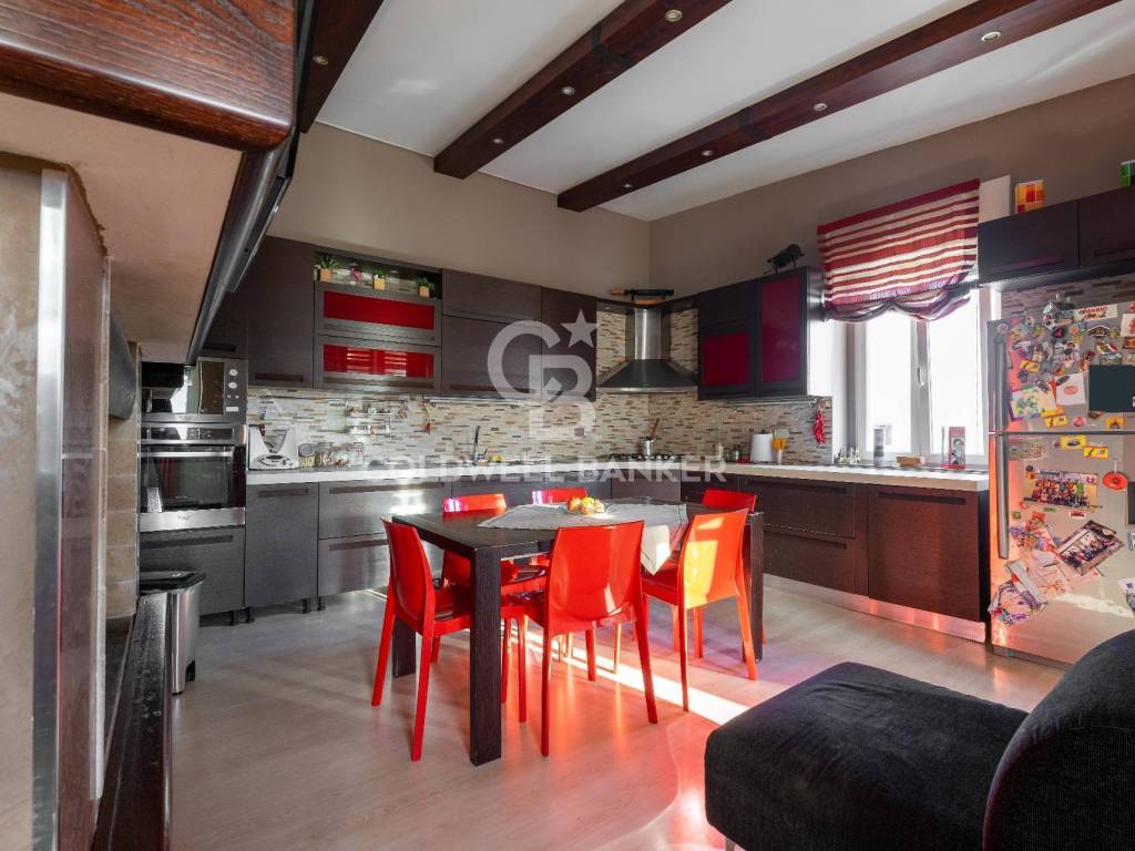 Villa a Racale in Via Salvo D'acquisto - Foto 5