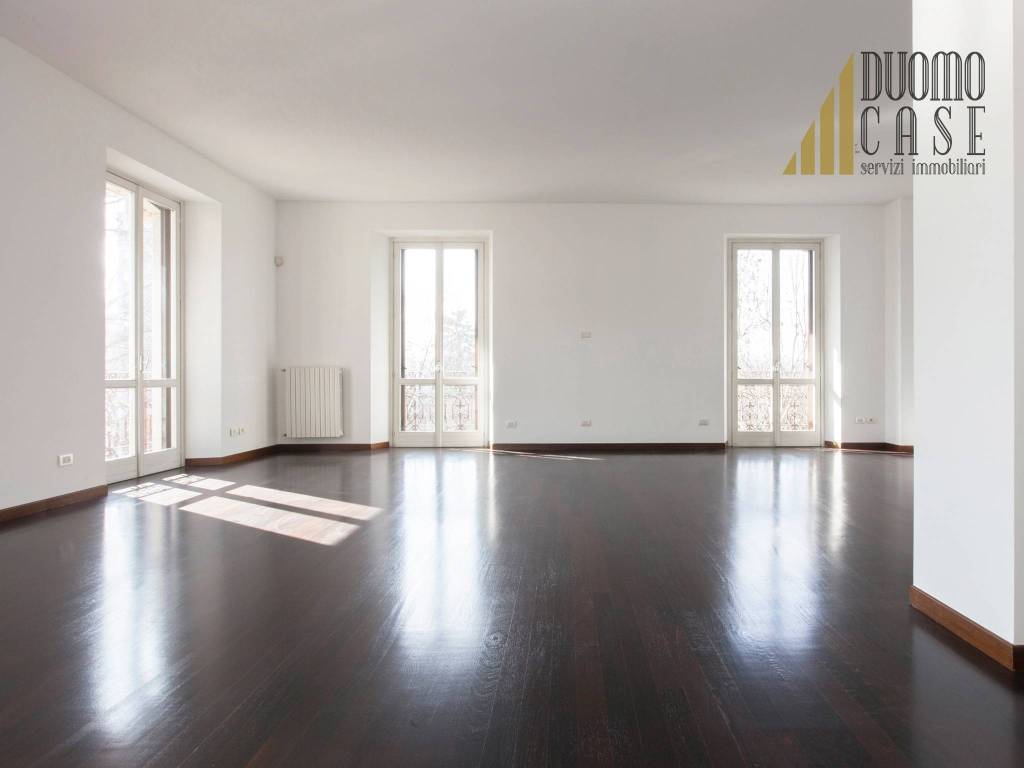 Appartamento a Milano in Viale Vittorio Veneto, 2 - Foto 2