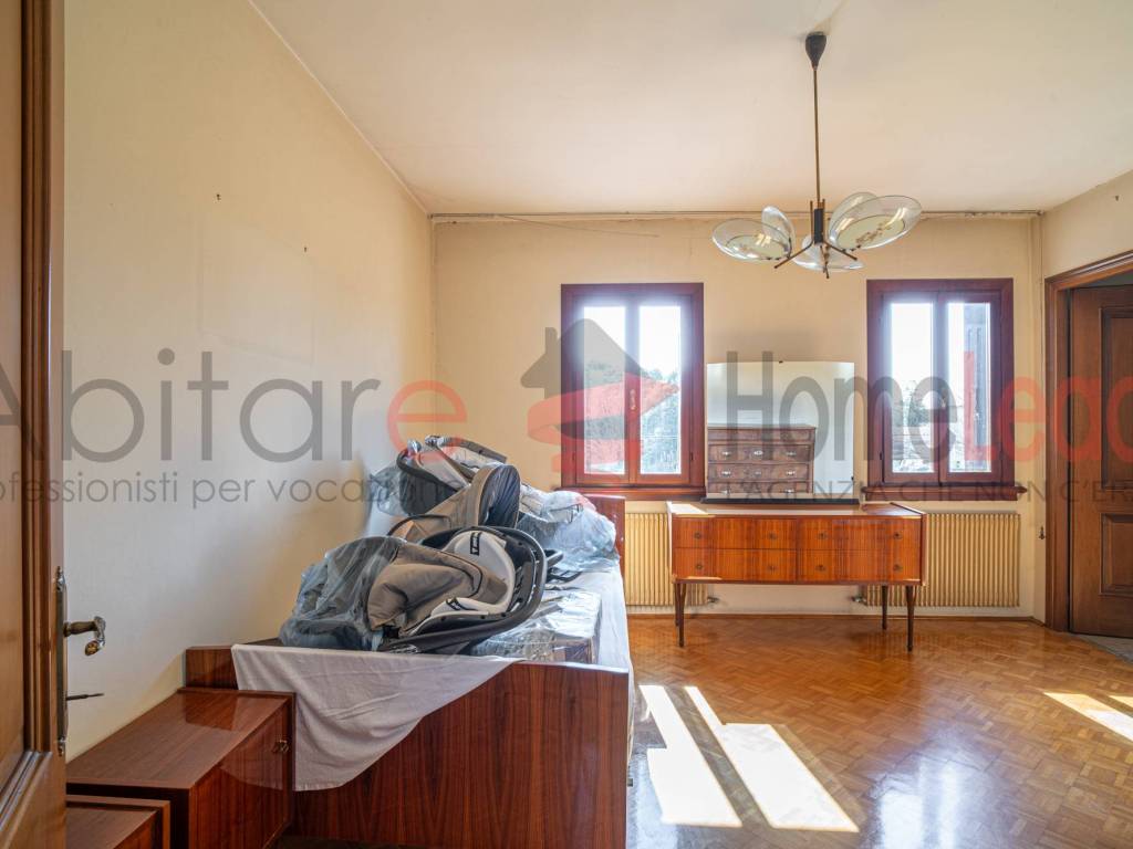 Rustico / casale a Cordenons in Via Giuseppe Mazzini, 85 - Foto 4
