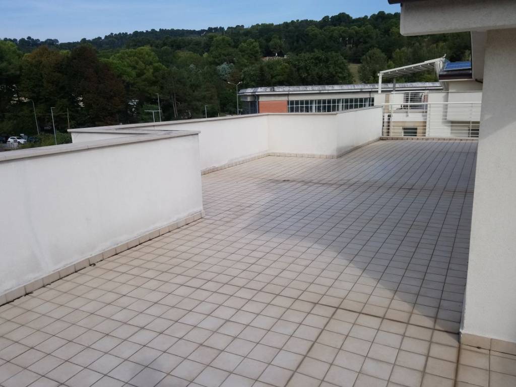 Attico / mansarda a Pesaro in Via Hermada - Foto 2