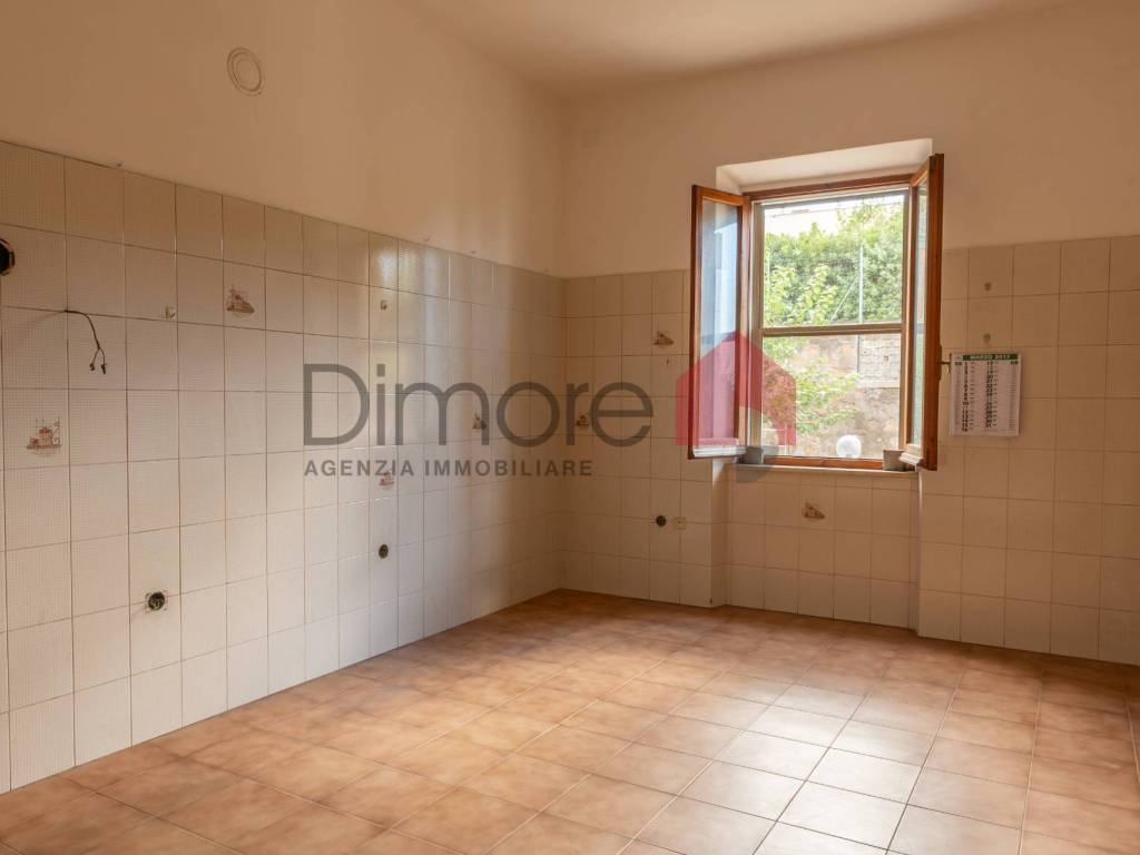 Appartamento a Tarquinia in Via Fontana delle Rose - Foto 5