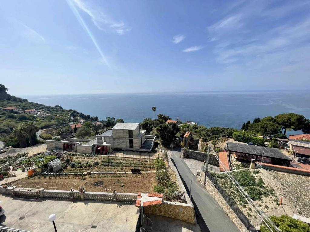 Appartamento a Ventimiglia in Località Ville 8 - Foto 3