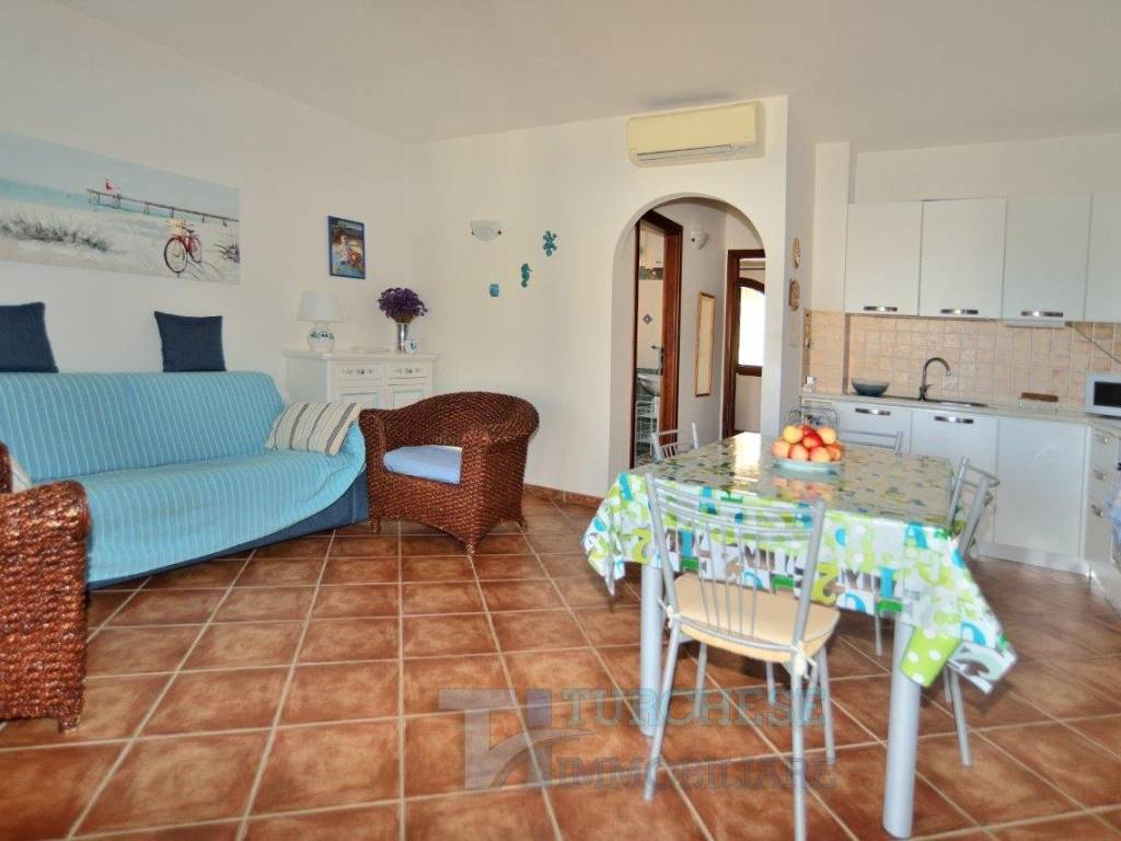 Appartamento a Loiri porto san paolo in Via Meilogu - Foto 4