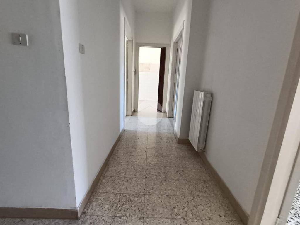 Appartamento a Cosenza in Via Tommaso Arnoni, 5 - Foto 4