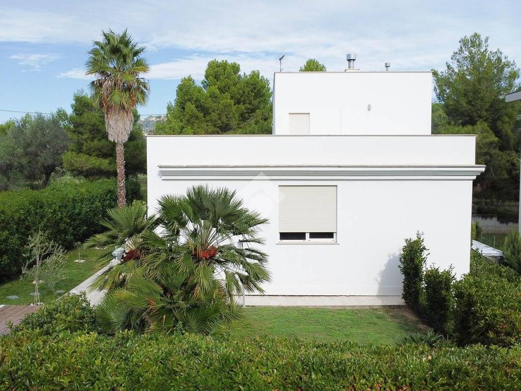 Villa a Roseto degli abruzzi in Via Le Quote, 1 - Foto 2