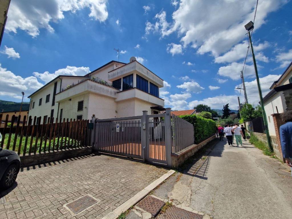 Villa a Sant'agata de' goti in Piazza Trieste - Foto 2