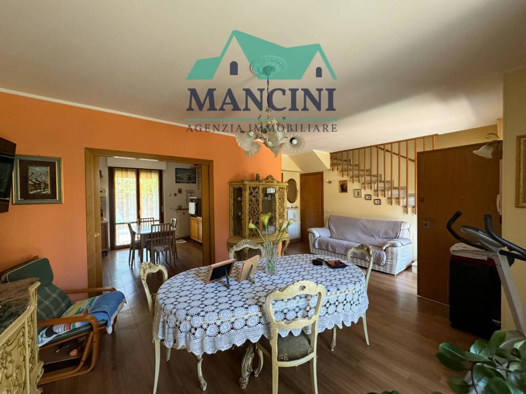 Casa indipendente a Jesi in VERZIERE, 40 - Foto 2