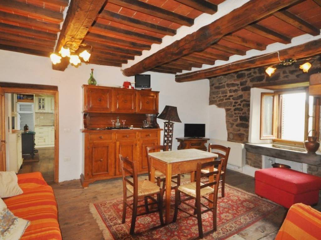 Casa indipendente a Loro ciuffenna - Foto 2