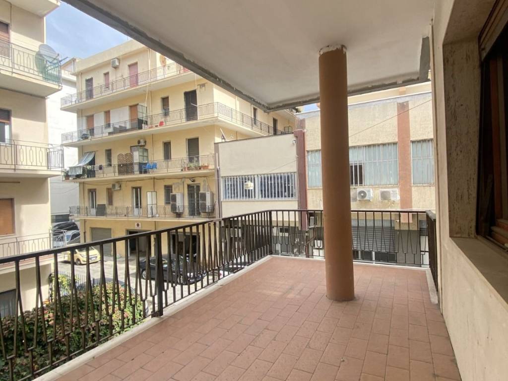 Appartamento a Reggio calabria in Via Santa Caterina d'Alessandria, 14 - Foto 2