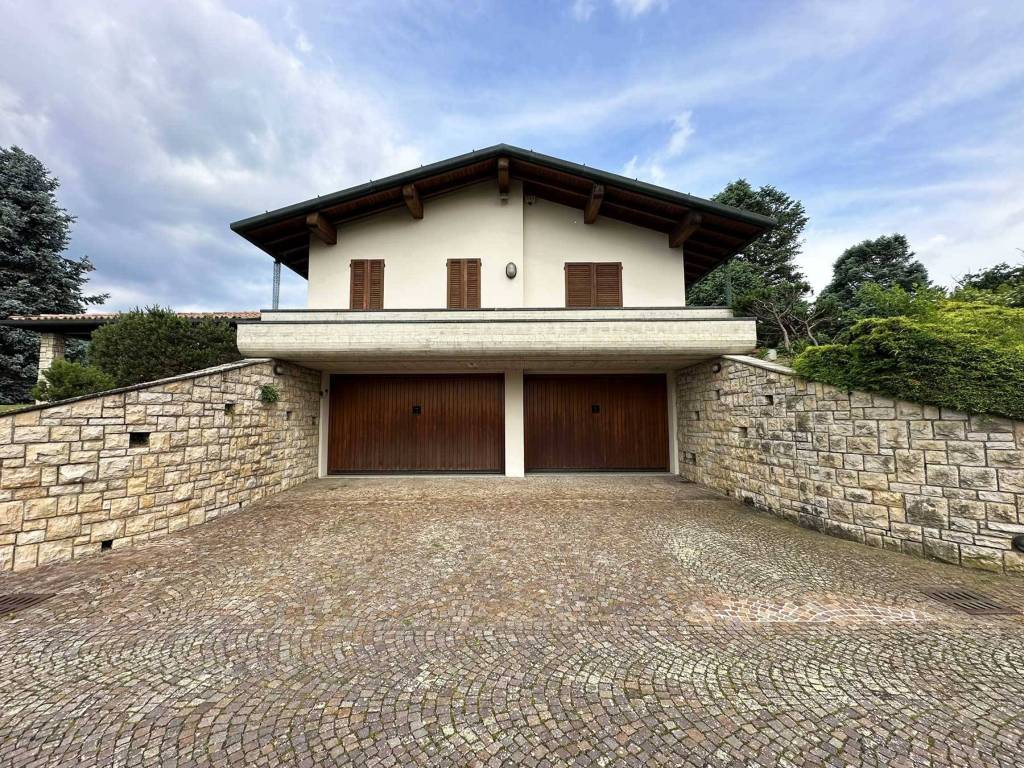 Villa a Cisano bergamasco in Via Milano, 13 - Foto 3