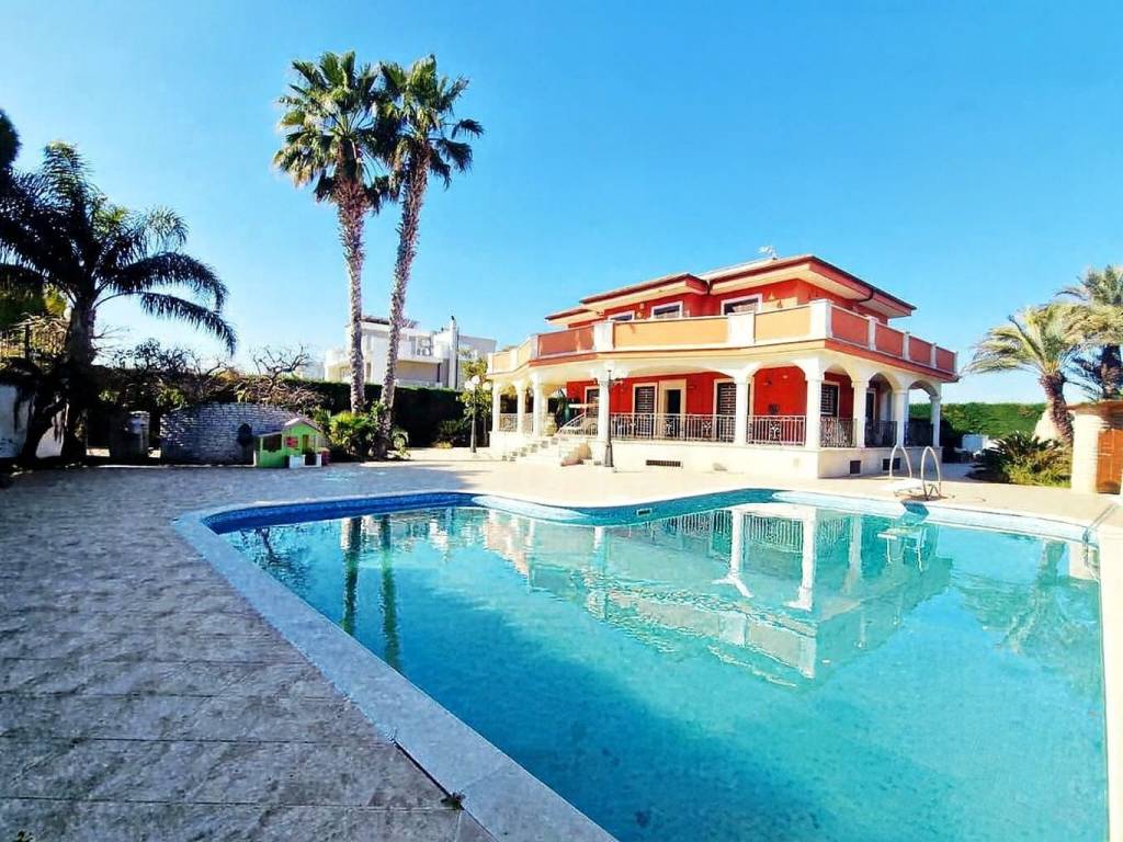 Villa a Trani in Via Martiri di Palermo - Foto 2