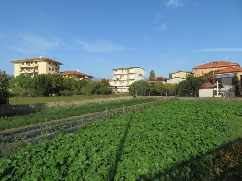 Terreno a Lamezia terme in Via Edoardo e Felice Fiore - Foto 4