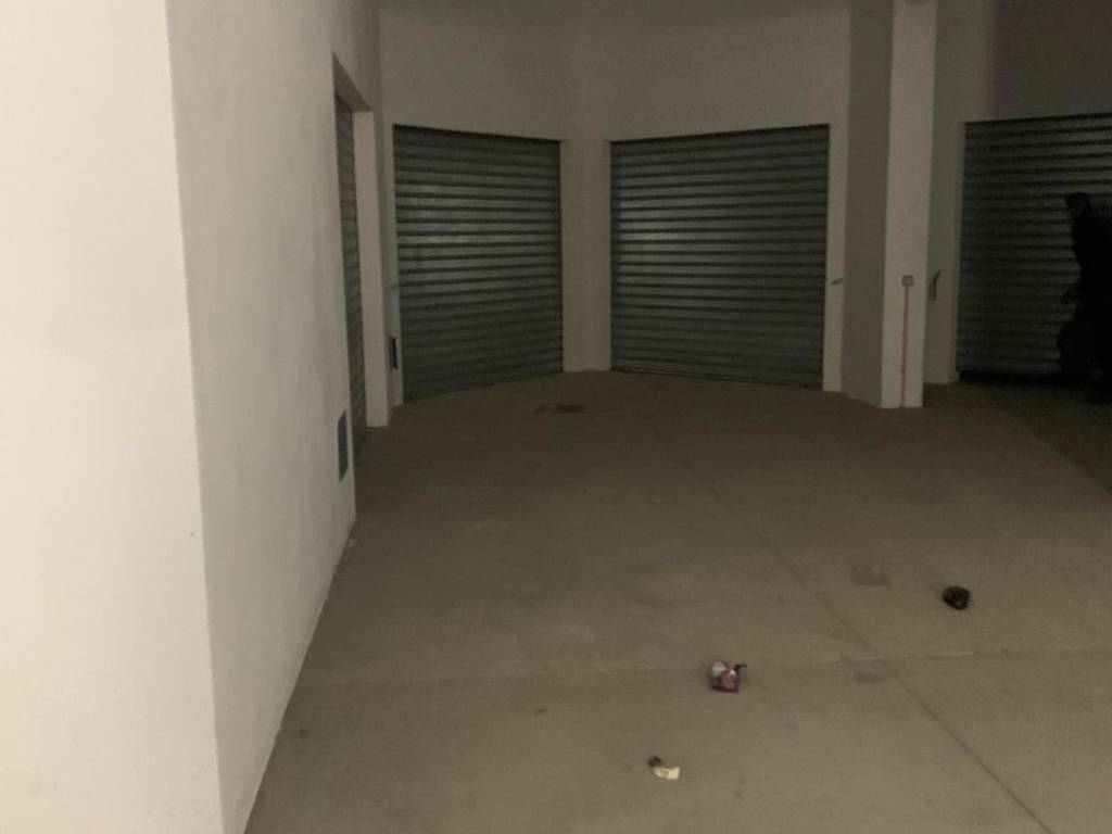 Box / garage a Lamezia terme in Via Fabio Filzi - Foto 4