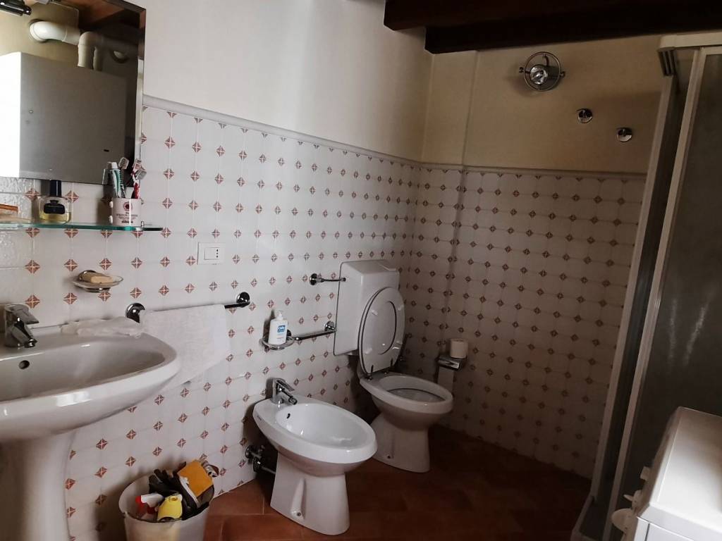 Casa indipendente a Canossa in Via Sottorio - Foto 5