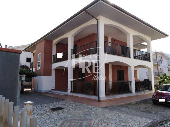 Villa a Guardia piemontese in Via Calabria, 12 - Foto 2