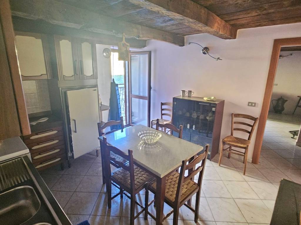 Casa indipendente a Casargo in Via Pensotti, 7 - Foto 3