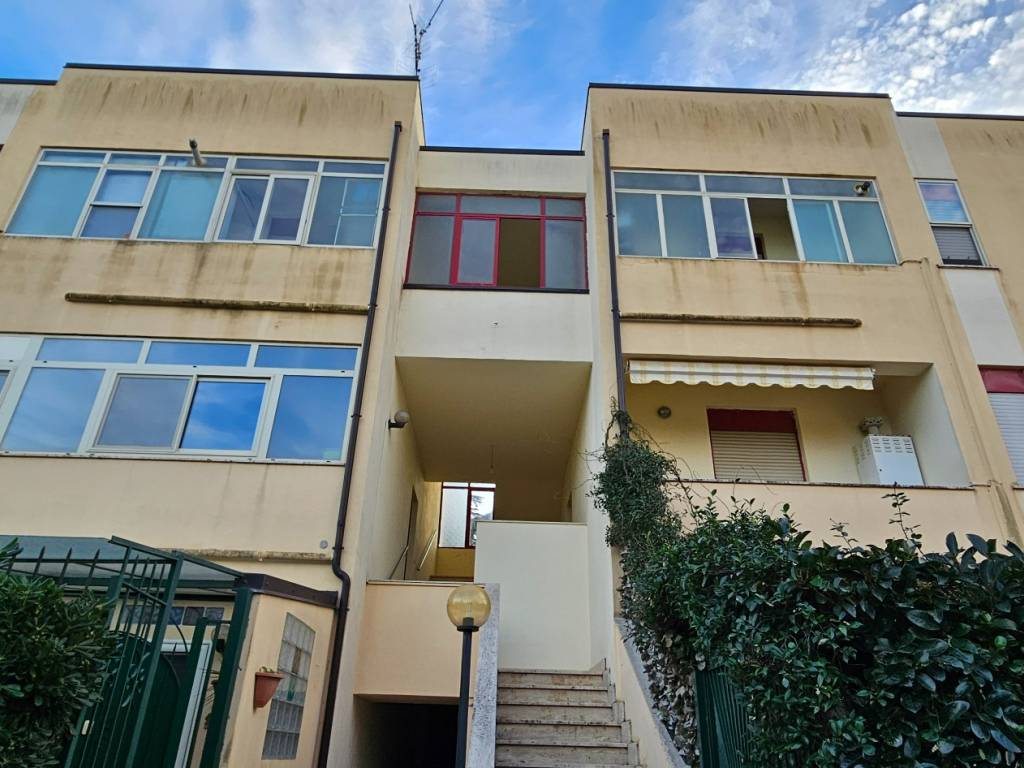 Appartamento a Montepaone in Via Francesco Caracciolo, 16 - Foto 2