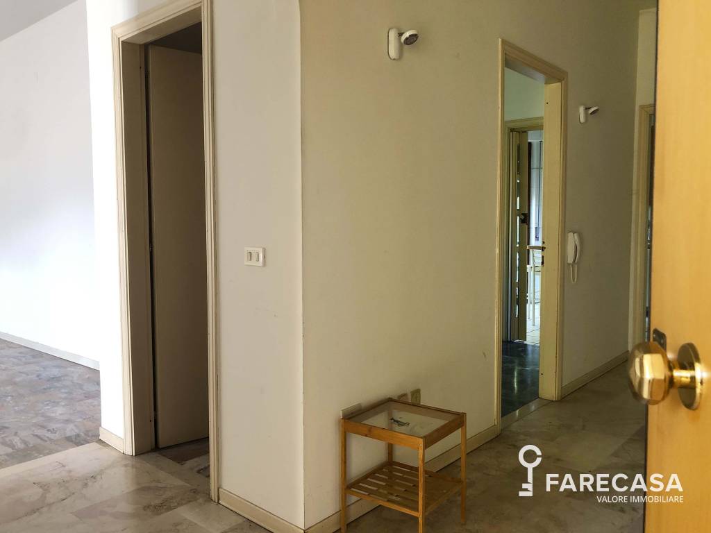 Appartamento a Teramo in Via Don Luigi Sturzo, 28 - Foto 4