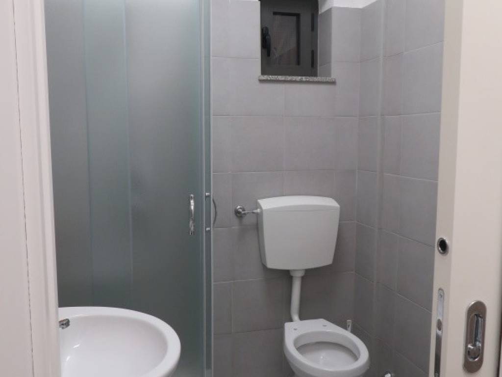 Immobile a Lamezia terme in Via Francesco e Leopoldo Funaro - Foto 2