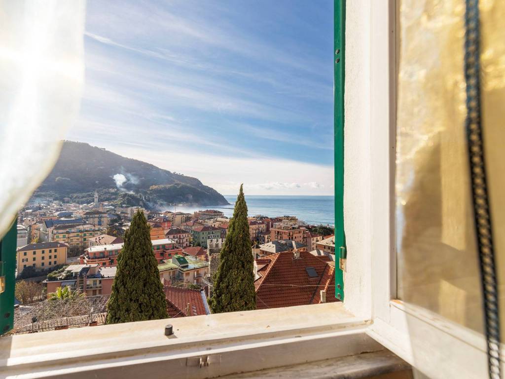 Appartamento a Levanto in Via Trento e Trieste - Foto 4