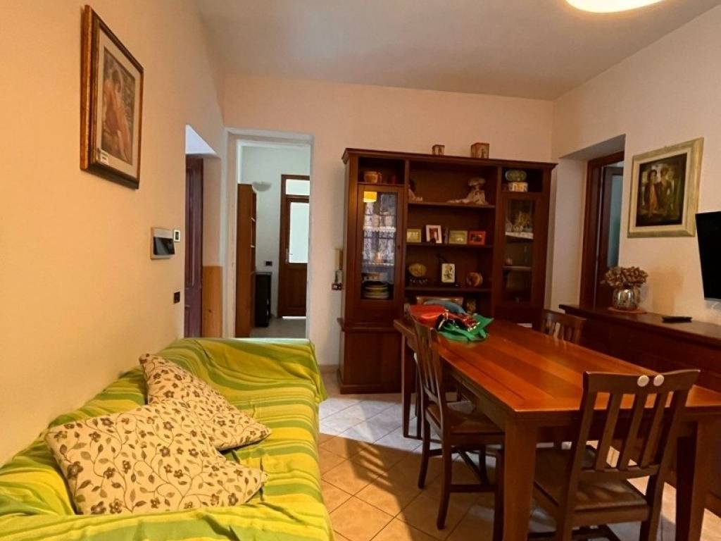 Appartamento a Nuoro in Via Grazia Deledda, 81 - Foto 3