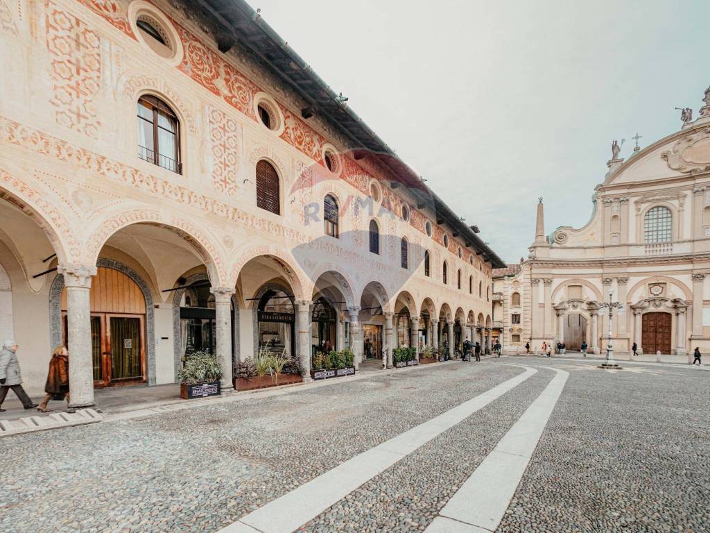 Casa indipendente a Vigevano in Piazza Ducale, 45 - Foto 3